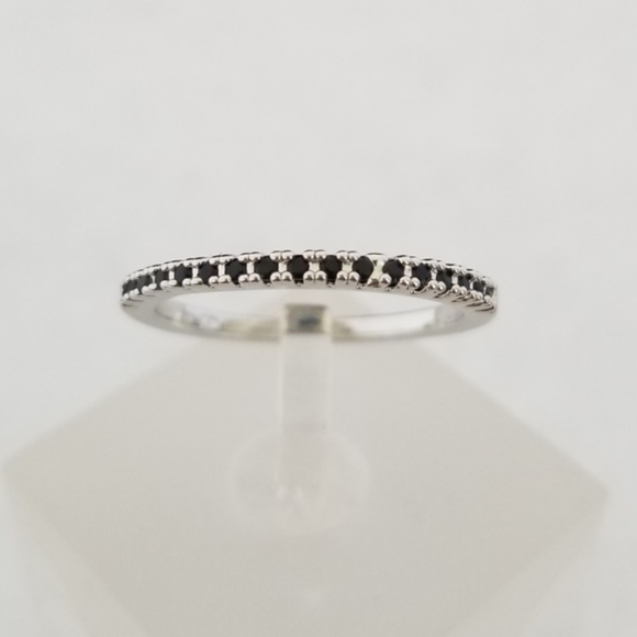 18k White Gold Pave Band